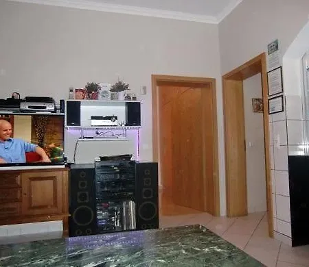 Apartment Eg Vir